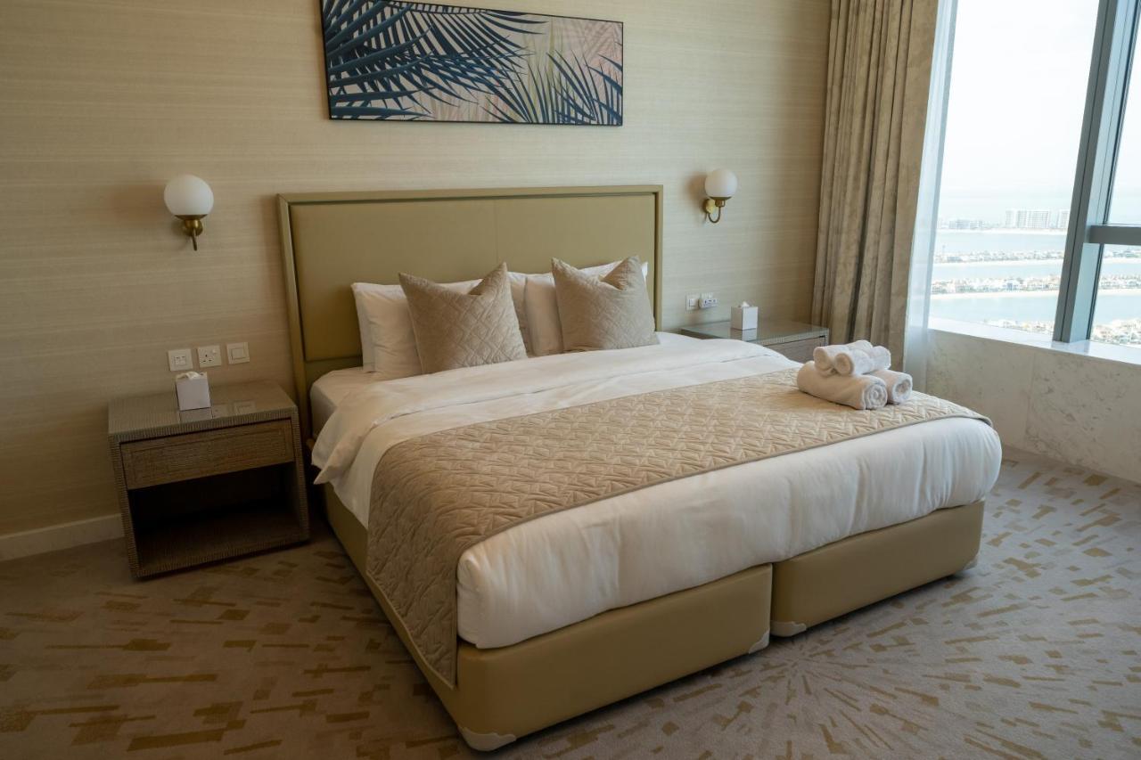 Palm Tower Where Luxury & View Meet In One Place * دبي